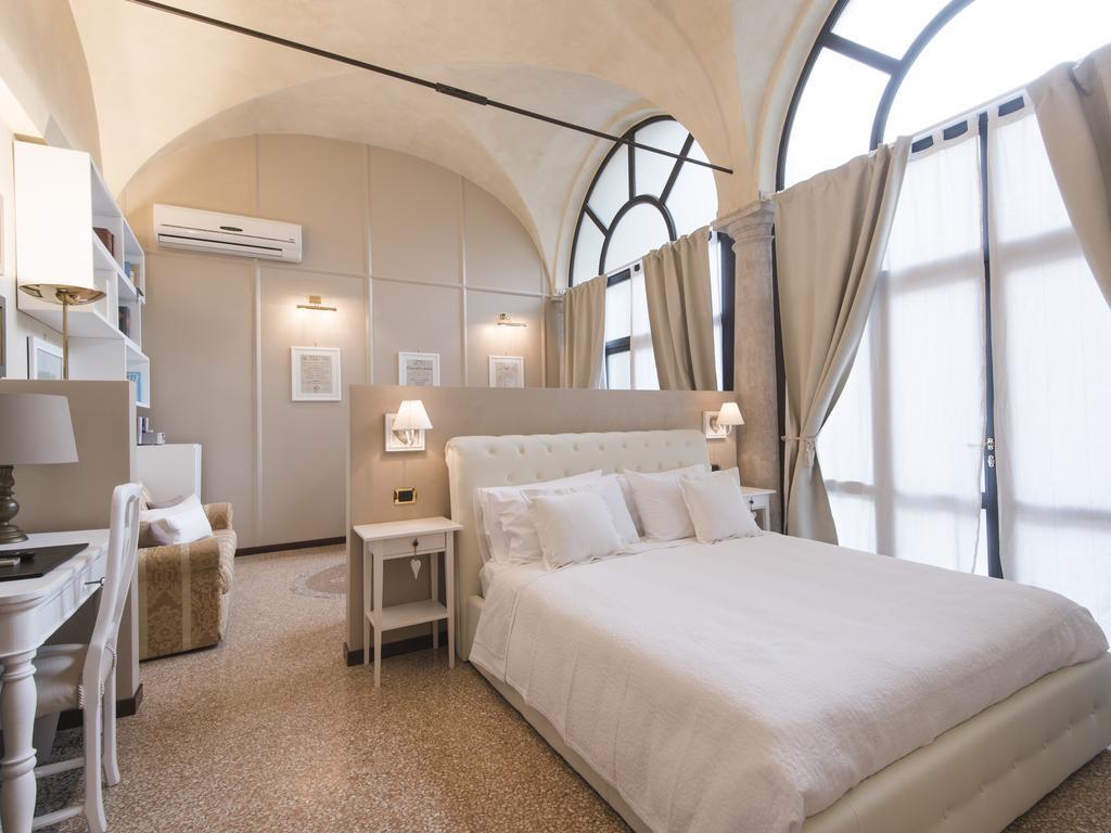 Suite Prestige Verona Ngoại thất bức ảnh